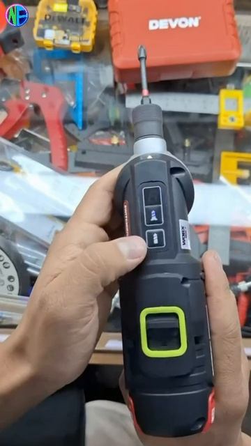 Дрель-шуруповерт