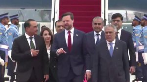 Делегации США и Ирана прибыли в Пакистан для переговоров.