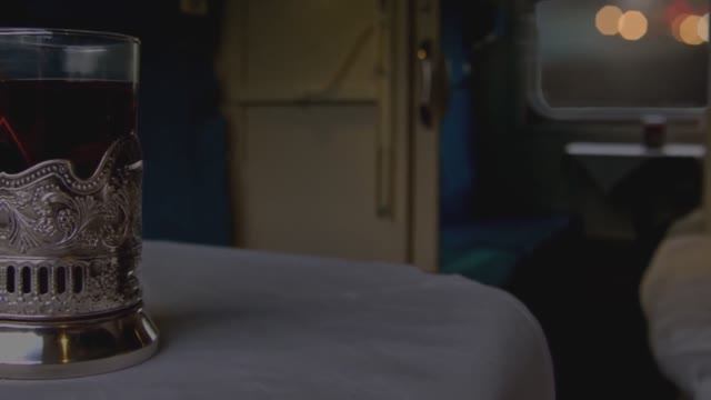 Белый шум поезда: звуки для сна, медитации и работы