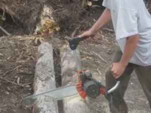 Electric chain saw Victar (ЭПЧ-3) in use https://victarorg (eng) & www.epch-3.ru (rus)