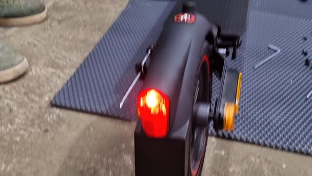 Электросамокат HITWAY H-17