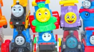 Разные паровозики Томас и его друзья для детей.Играем с жд и паровозиками. #дети #видеодлядетей