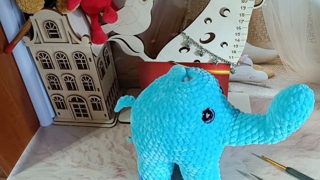 Бешеные крючки 10. игрушки - мальчики. 2неделя. Слоник и Жираф Джимми.