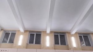 Варя и Святик тусят в школе