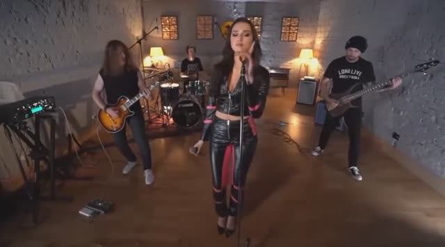 НА ГОРЯЧЕЕ. Rebel Yell (Billy Idol cover)...