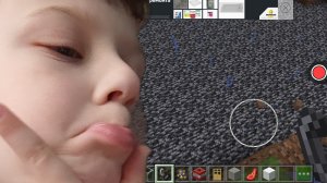 что будет если построить дом из динамитов в Minecraft