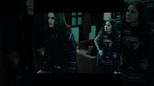 Девочка вампир