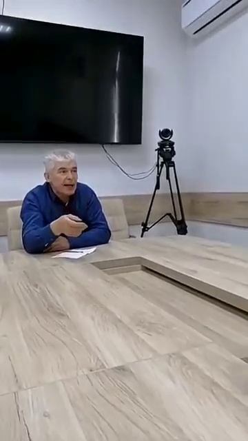 У начальника Управлении ветеринарии НСО Магерова А.И.