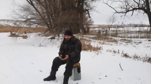 ПРОВАЛЬНАЯ зимняя рыбалка, и подлые рыбаки на льду
