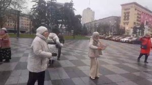 ХОРОШИ ВЕСНОЙ В САДУ ЦВЕТОЧКИ ТАНЦЫ ХАРЬКОВ АПРЕЛЬ 2026