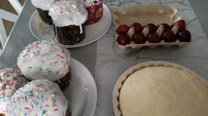 К Пасхе готова! Куличи и заварная творожная паска. Немного напортачила 🙆