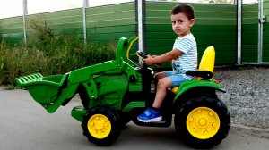 У Эрика новый трактор