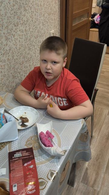 Я ем Лемон 🍋 за лайки