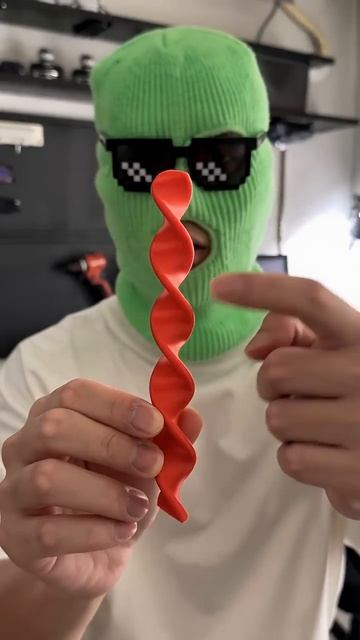 Антигравитационный пластиковый стержень