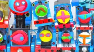 Паровозики Томас и его друзья для детей. Играем с различными паровозиками. #дети #видеодлядетей