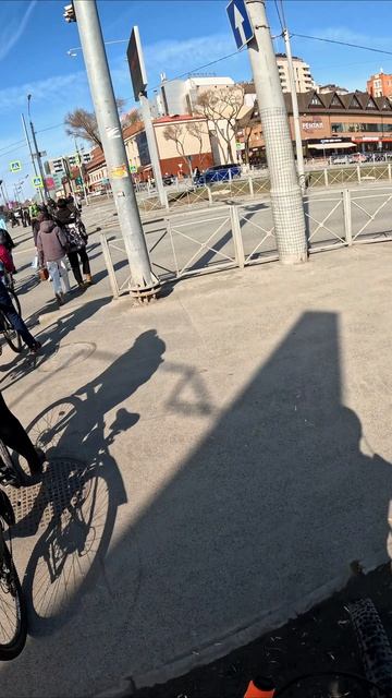 Специфичное мероприятие эта ваша поездка 45 человек разом #велопоездка #велосипед #Тюмень