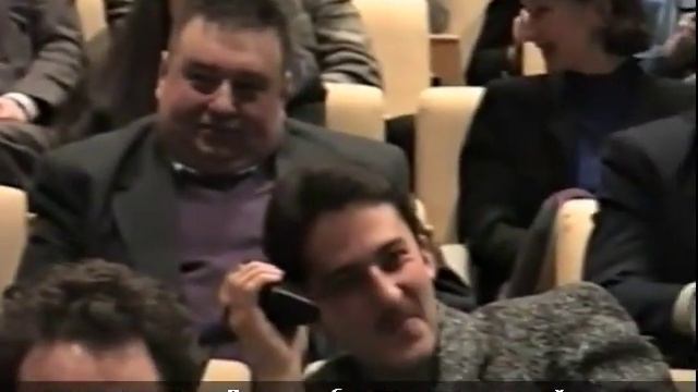 «Депутаты-бомжи, гуляют по всей планете.» Жириновский на пресс-конференции. 90-е годы.