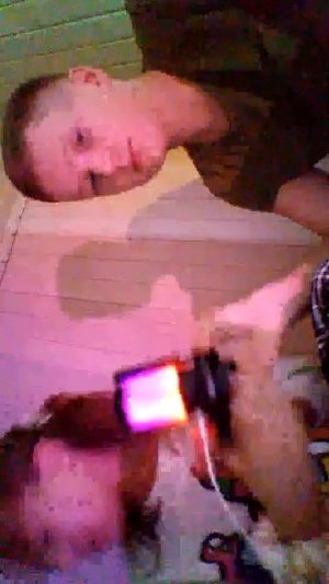 сидим с братом