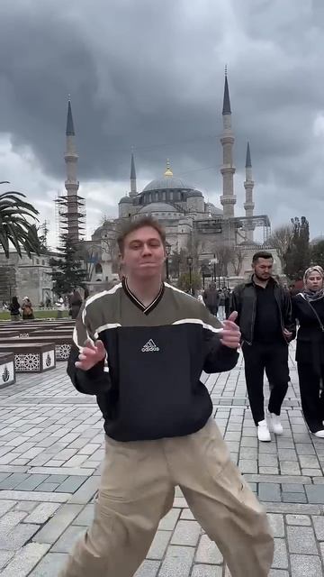 мы даже там где нас не ждали слушайте «делай это правильно» на всех музыкальных площадках