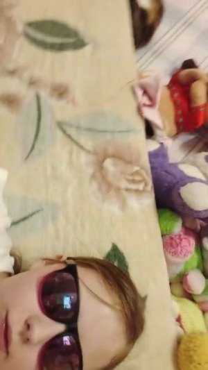 Ребята пожалуйста напишите комментарий какой мне видео снять