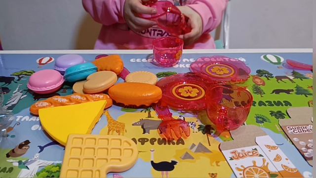 Распаковка игрушечной посуды для детей