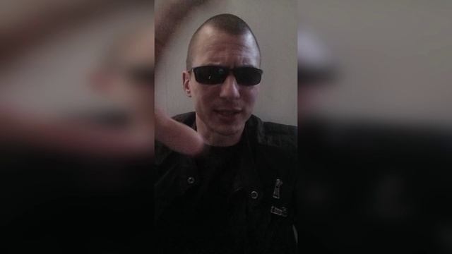Под куполом Земли, сквозь бури, дождь и грозы...