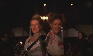 BACK IN USSR. Колхоз Интертейнмент, 2003...