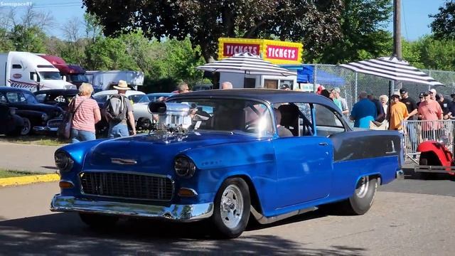 MSRA. Воспоминания о выставке классических автомобилей 50-х годов (Mammoth Size) за несколько лет.