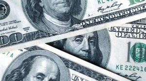 Доля валютных вкладов в России упала до минимума за 18 лет