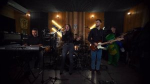 Сахар- Smoke on the water/Let’s get it started (кавер- версия Robyn Adele Anderson/Black Eyed Peas)
