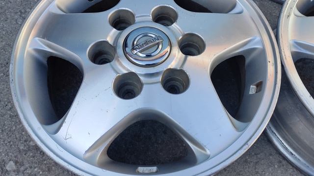 Диски оригинальные Nissan Caravan R15 /kolesa54