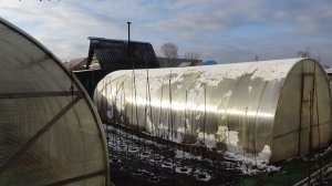 Мороз и солнце! Не всегда это чудесно... Обзор огорода и погоды 11 апреля.