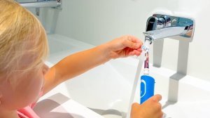 СОФУНЬЯ ШАЛУНЬЯ - КАК УХАЖИВАТЬ ЗА ЗУБАМИ.