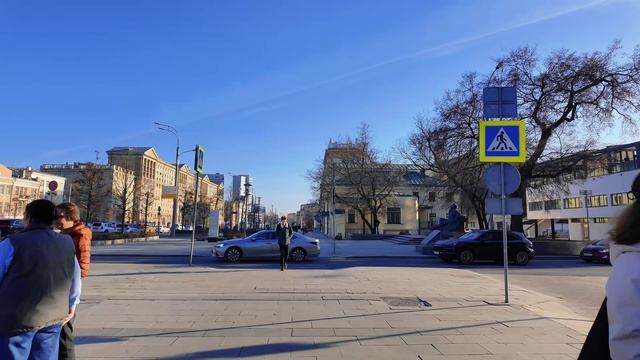 Весенняя Москва прогулка от сталинской высотки до Арбата по зелёным улицам 🌿
