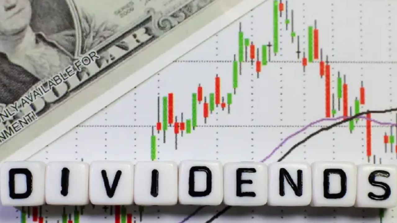 ⚡️Новый дивидендный сезон ► Какие акции покупать, чтобы получить выплаты?