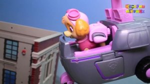 Видео с игрушками Свинка Пеппа Щенячий Патруль - Засосало! Развивающие новые мультики про машинки.