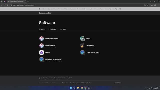 Скачать iTunes и установить на компьютер с официального сайта