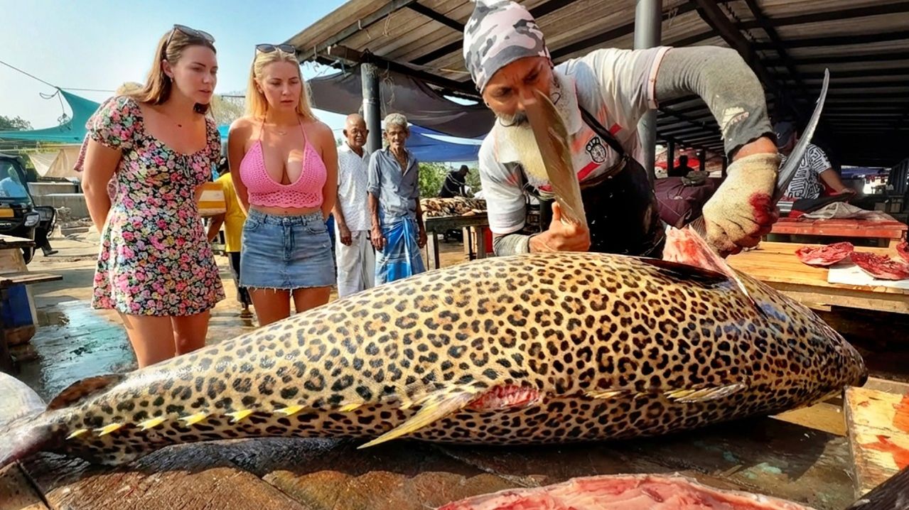 Такого вы еще не видели 😲 Тунец с узором «тигровый принт» Нарезка на приморском рынке.