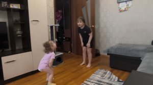 Любашины будни,и мои девчонки,танцы 💃,до упаду 😄...