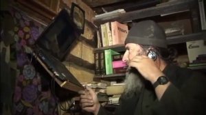 ЗДЕСЬ Жить тяжело