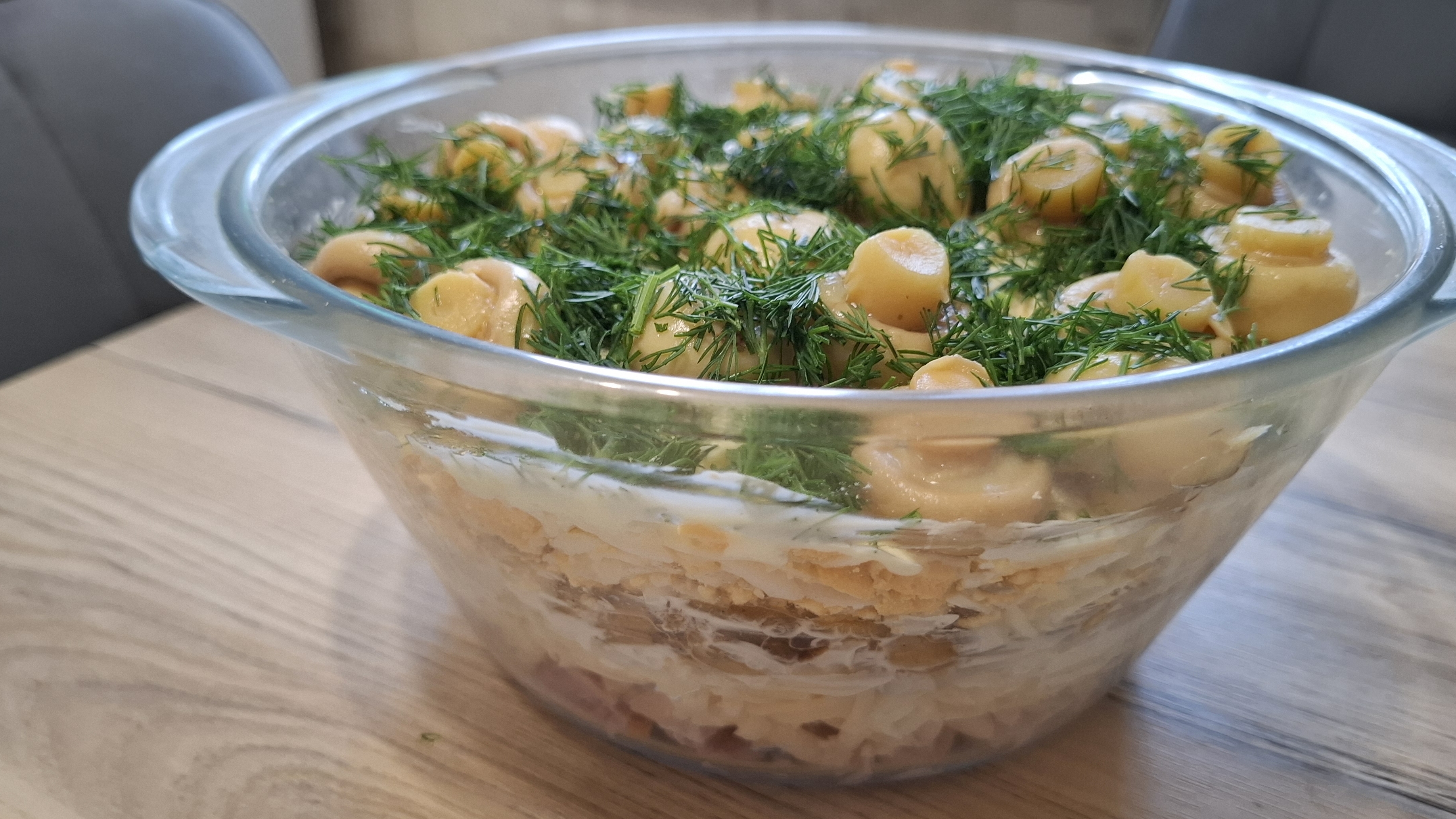 Готовлю слоеный салат почти 