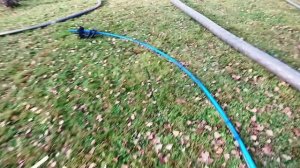 подготовка троншеи к укладке водопроводной трубы