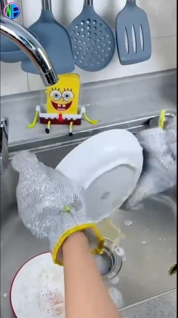 Перчатки для мытья посуды