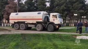 Донские спасатели оказывают помощь в ликвидации последствий паводка в Дагестане