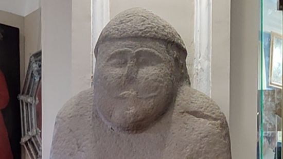 Половецкая мужская каменная статуя