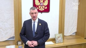 Пасхальное поздравление от общественного деятеля Леонида Слуцкого.