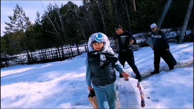 Навстречу радости