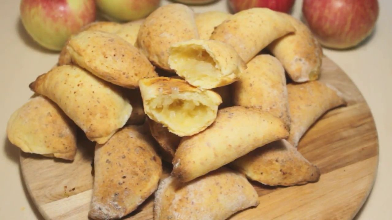 Готовлю третий раз с разной начинкой. Вкусные Пирожки по-быстрому смотреть онлайн