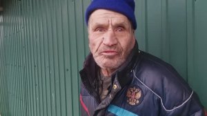 Дед Матвей готовится к Пасхе