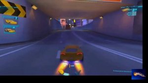 МОЛНИЯ МАКВИН 2 . ГОНЯЕМ НА ТАЧКАХ.